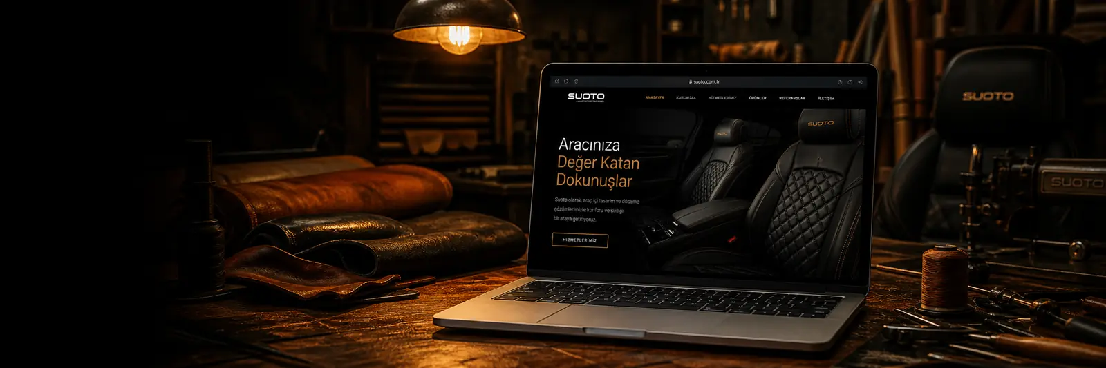 Su Oto premium otomotiv döşeme web sitesi laptop atölye sahnesi